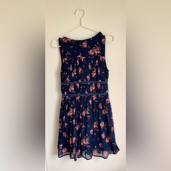 🌹Abercrombie & Fitch dress - Picture 4 of 8